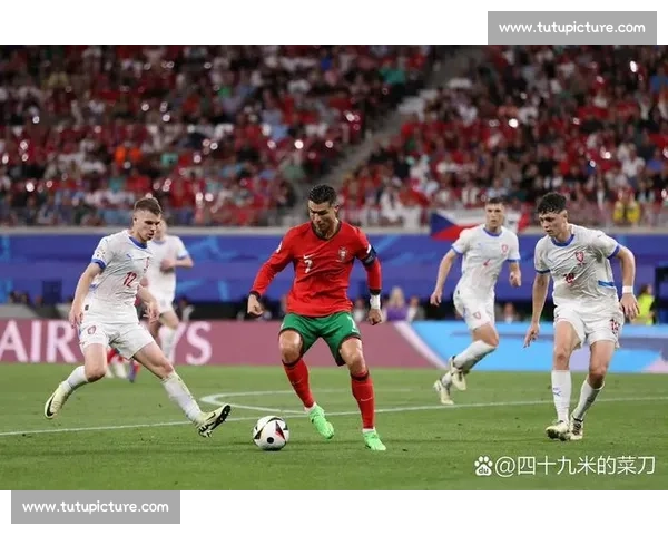 中央五套直播足球赛事精彩纷呈 聚焦国内外顶级联赛与球星表现